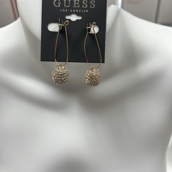 NWT Guess/Marciano Earrings - Picture 3 of 4
